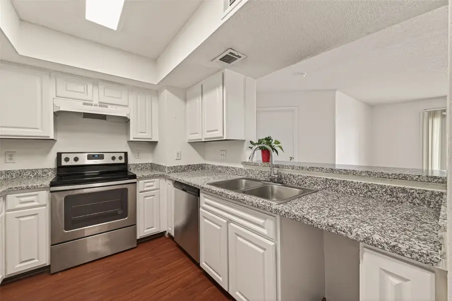 2818 S Bartell Drive #25, Houston, TX 77054 - #2