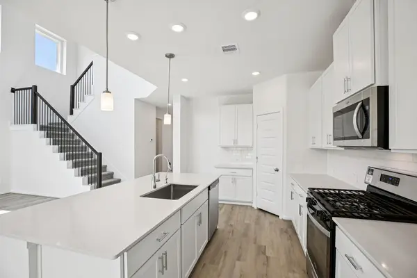 2843 Clapbread Lane, Rosenberg, TX 77471