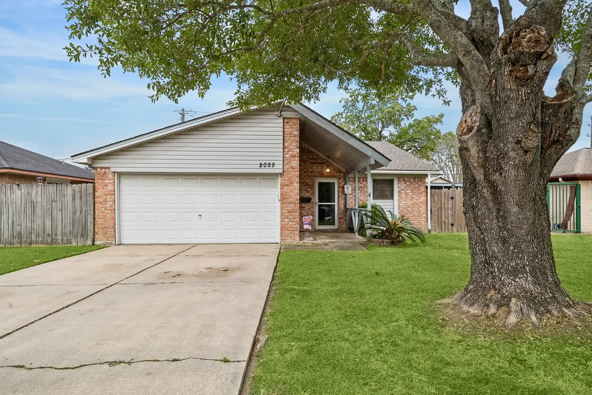 2025 Hillshire Drive, Deer Park, TX 77536 - #1