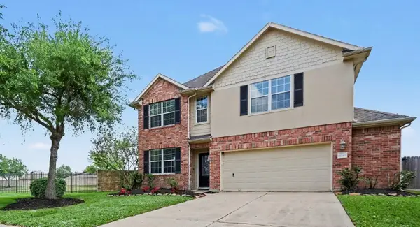 9719 Opal Rock Drive, Rosharon, TX 77583