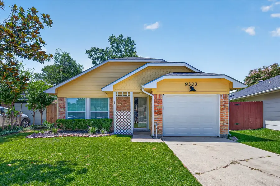 9303 Autumn Harvest Drive, Houston, TX 77064 - #2