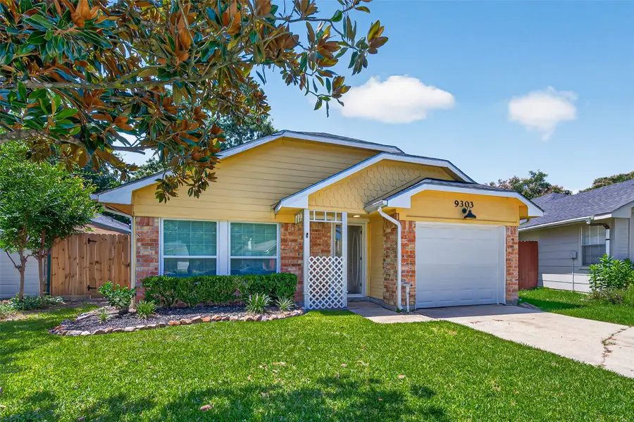 9303 Autumn Harvest Drive, Houston, TX 77064 - #3