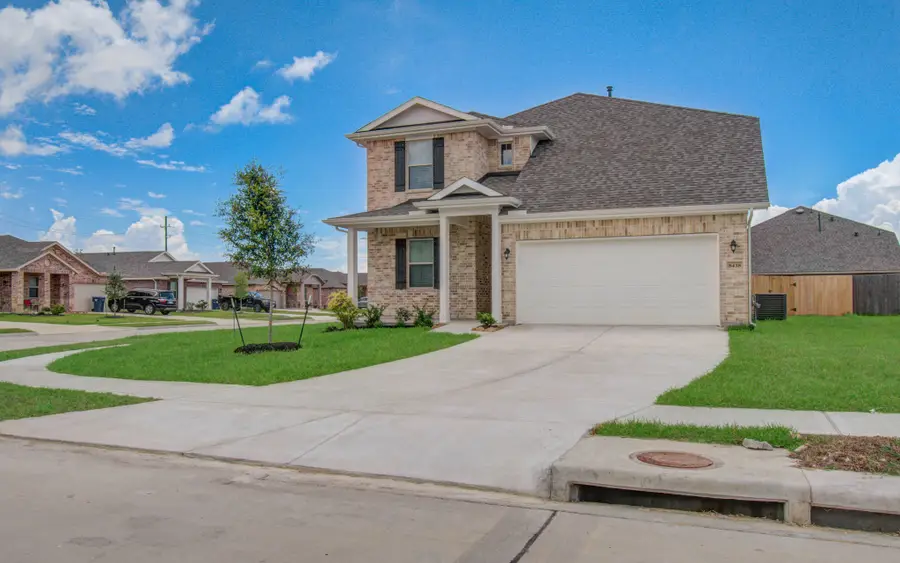 8438 Quiet Bay Drive, Baytown, TX 77523 - #2
