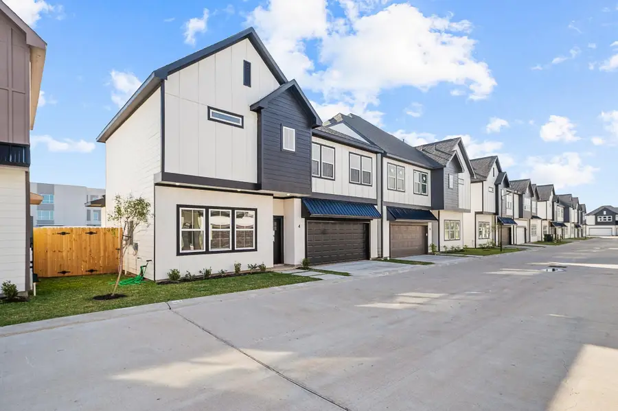 6702 Metro Boulevard #4, Houston, TX 77083 - #3