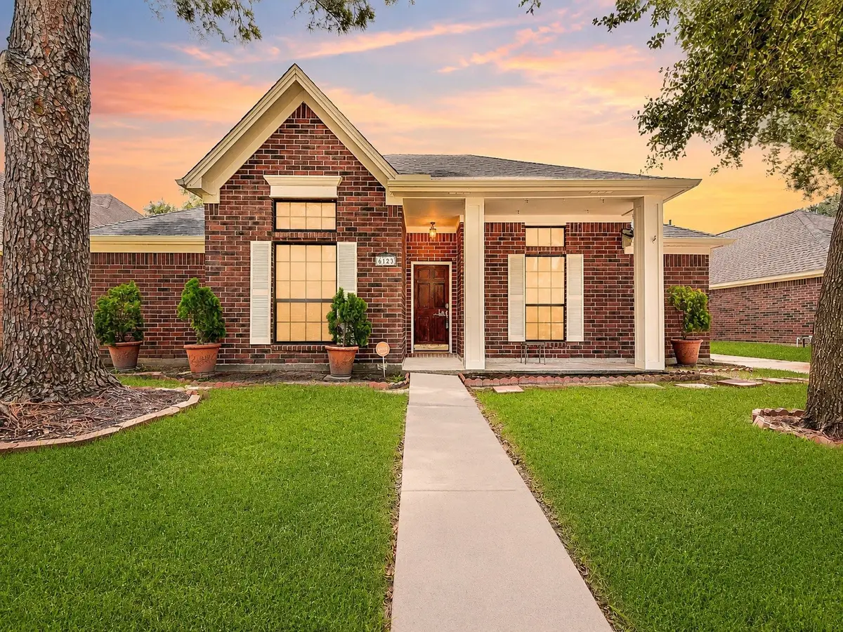 6123 Old Farmhouse Lane, Katy, TX 77449 - #1