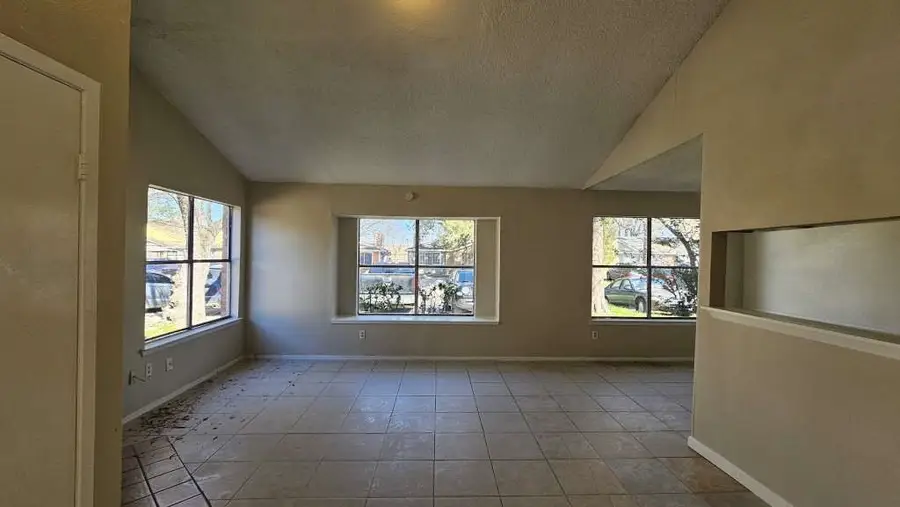 5518 Farley Drive, Houston, TX 77032 - Image #3