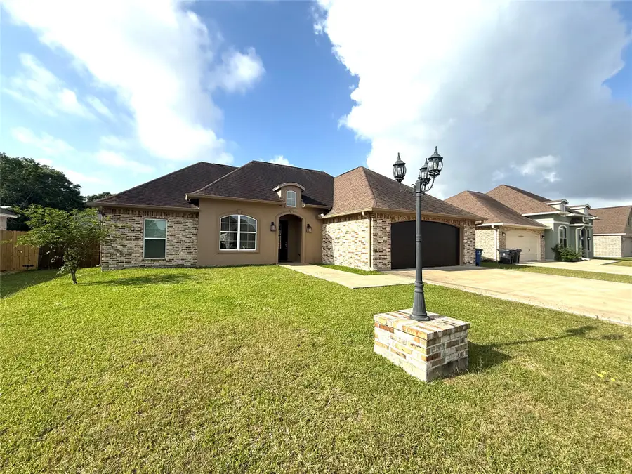 555 Tryson Lane, Bridge City, TX 77611 - #3