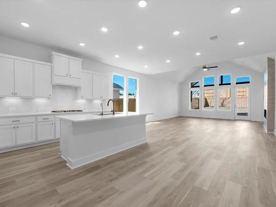 7105 Simmental Court, Montgomery, TX 77316 - Image #2