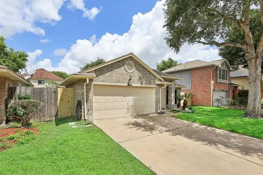 2006 Wildwood Ridge Drive, Missouri City, TX 77489 - Image #3