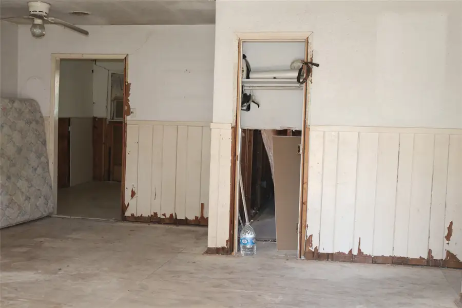 8437 Carolwood Drive, Houston, TX 77028 - #3