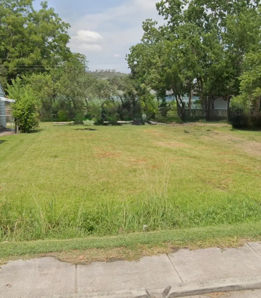 10022 Sierra Drive, Houston, TX 77051 - #2