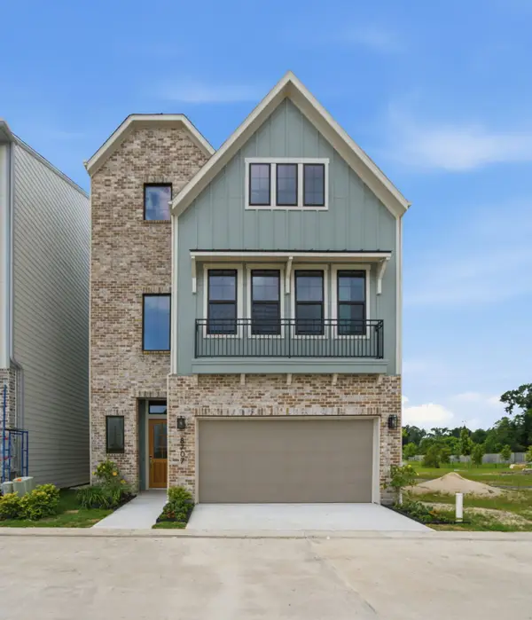 8707 Padua Lane, Houston, TX 77055