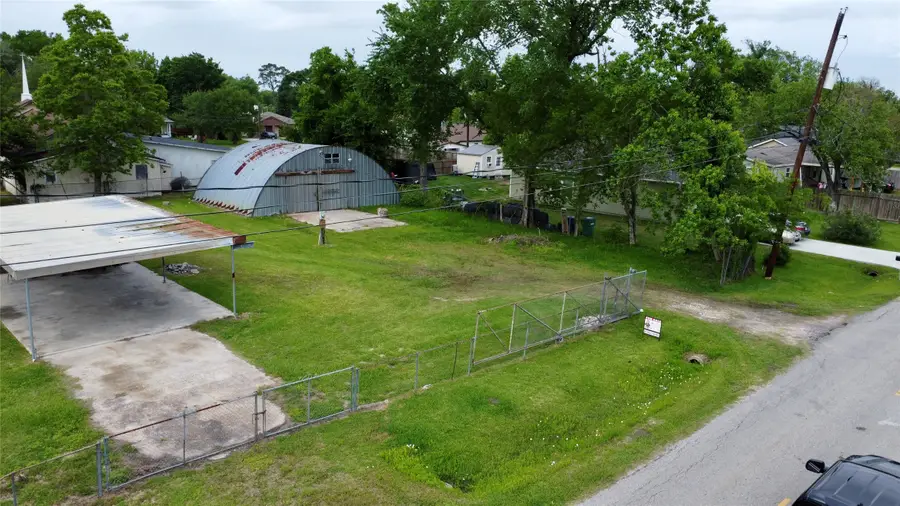 400 Dreamland Avenue, Crosby, TX 77532 - #2