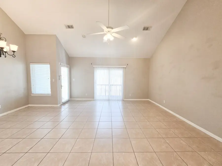 3100 75th Street #11, Galveston, TX 77551 - Image #3
