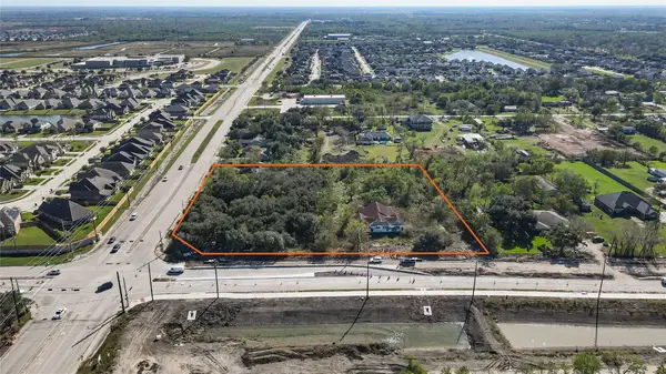 2526 County Road 58, Rosharon, TX 77583