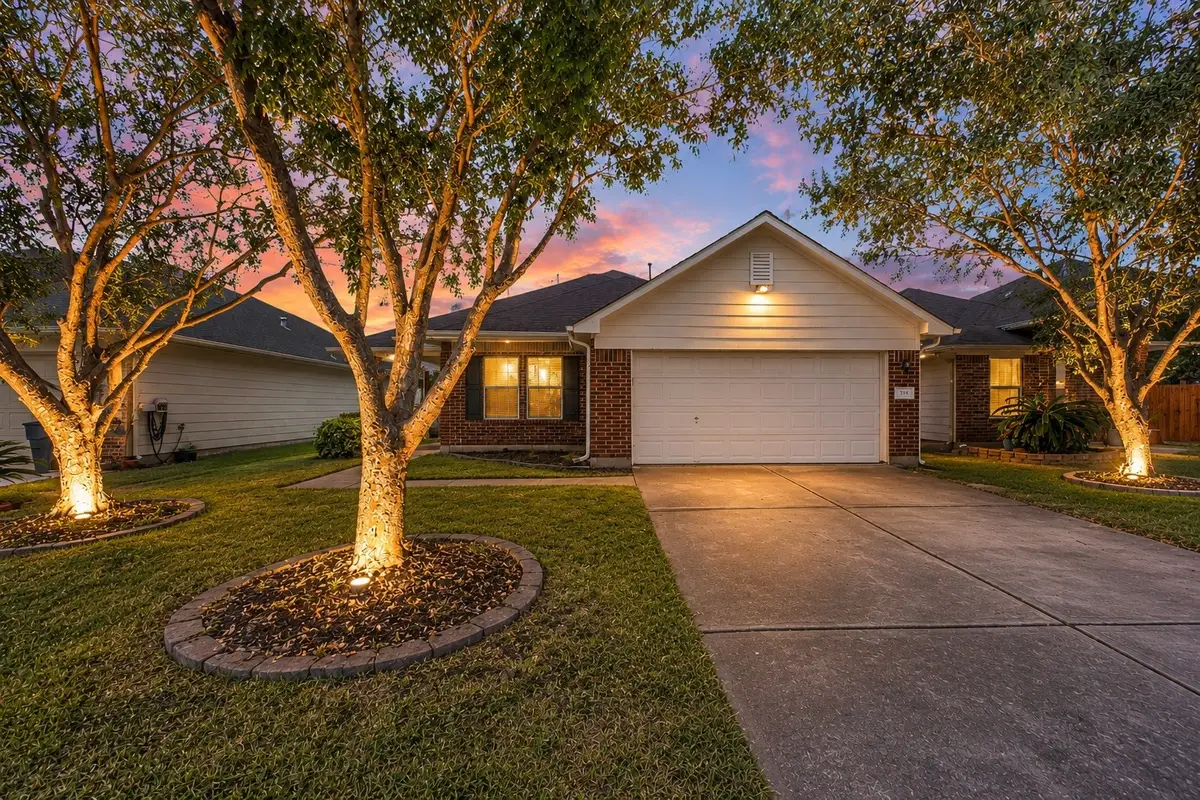 8011 Ginger Park Drive, Baytown, TX 77521 - #1