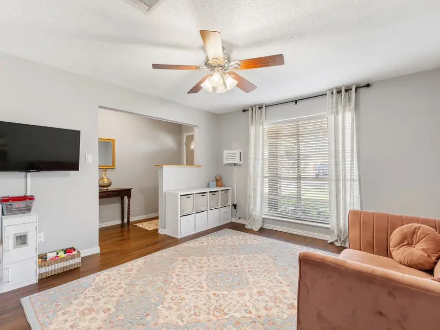 90 Live Oak, Van Vleck, TX 77482 - #2