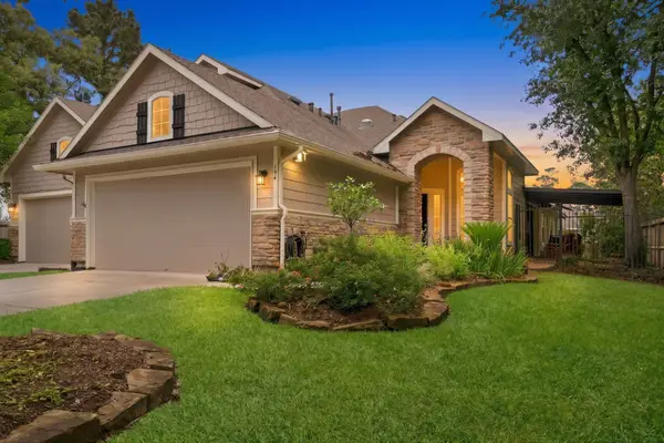 194 W Kentwick Place, Conroe, TX 77384