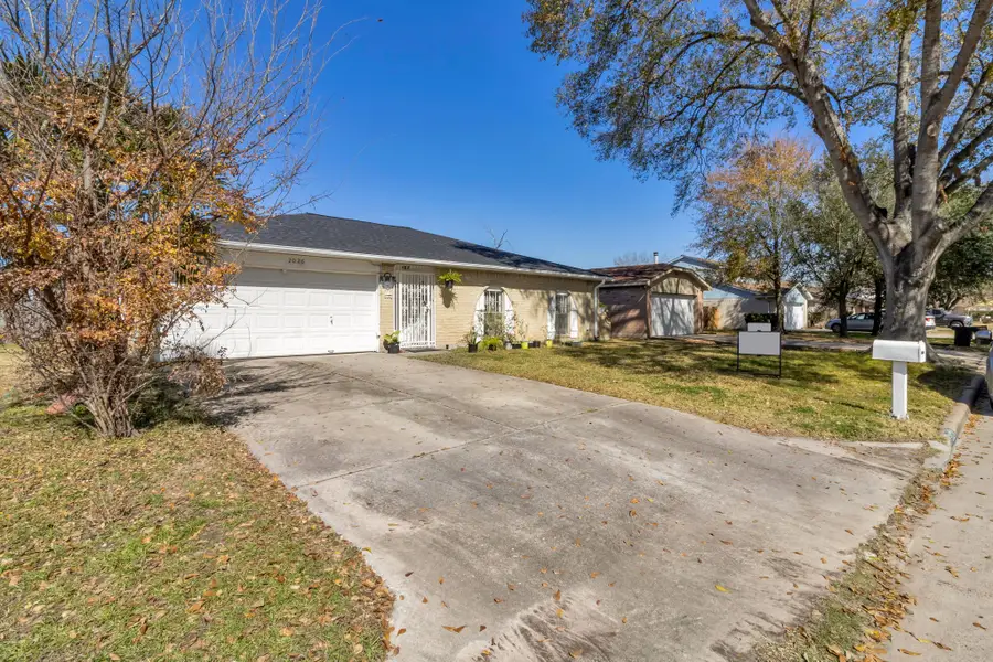 2026 Cool River, Houston, TX 77067 - Image #2