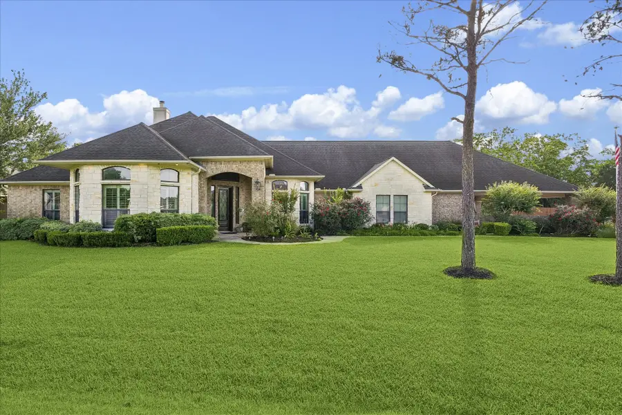 3391 Clearwood Circle, Alvin, TX 77511 - #2