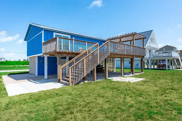 21211 Gulf Dr Drive, Galveston, TX 77554