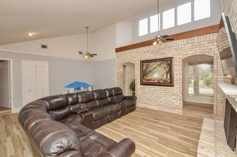 3514 W Creek Club Drive, Missouri City, TX 77459 - Image #2