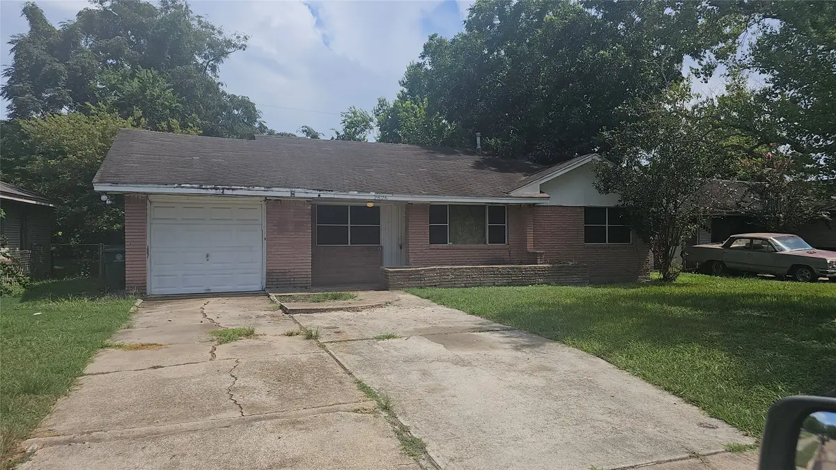 2826 Monticello Drive, Houston, TX 77045 - #1