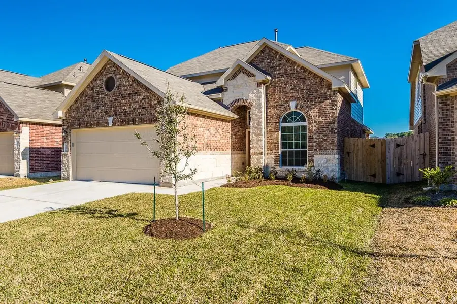 2911 Lake Drive, Katy, TX 77494 - Image #2