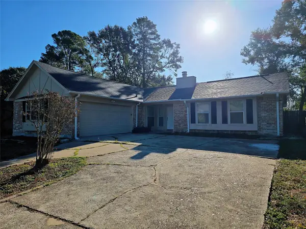 2046 Lexington Woods Drive, Spring, TX 77373