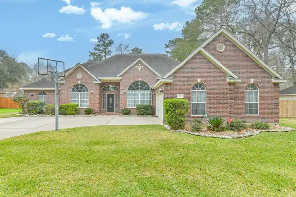 919 Mcdaniel Drive, Magnolia, TX 77354