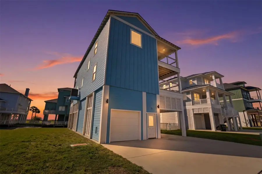 18 Blue Heron Circle, Jamaica Beach, TX 77554 - #3