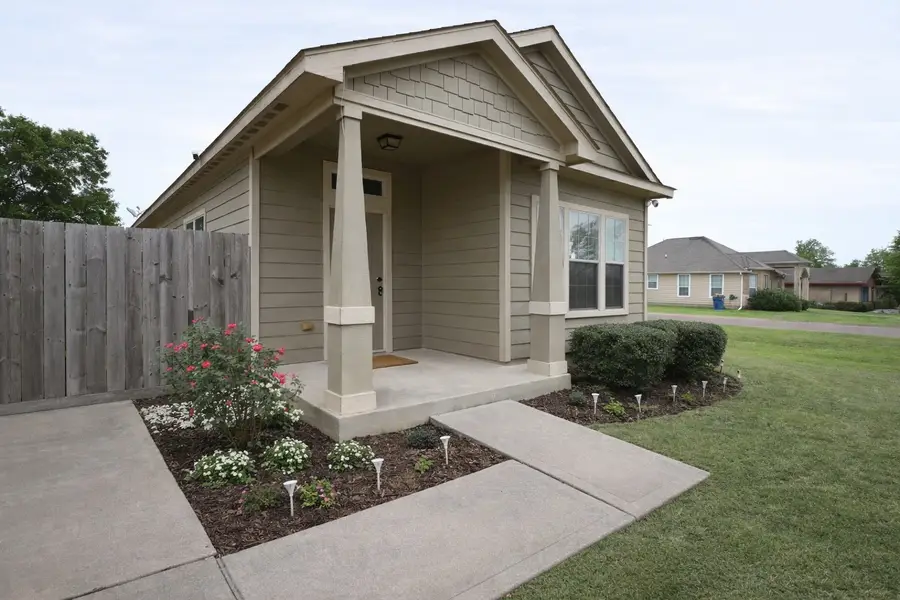 250 7th Street, Hempstead, TX 77445 - #2