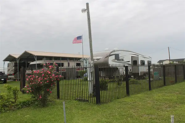 1150 & 1152 Canal E, Port Bolivar, TX 77650