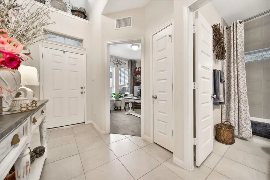 315 Calamint Drive, Crosby, TX 77532 - Image #3