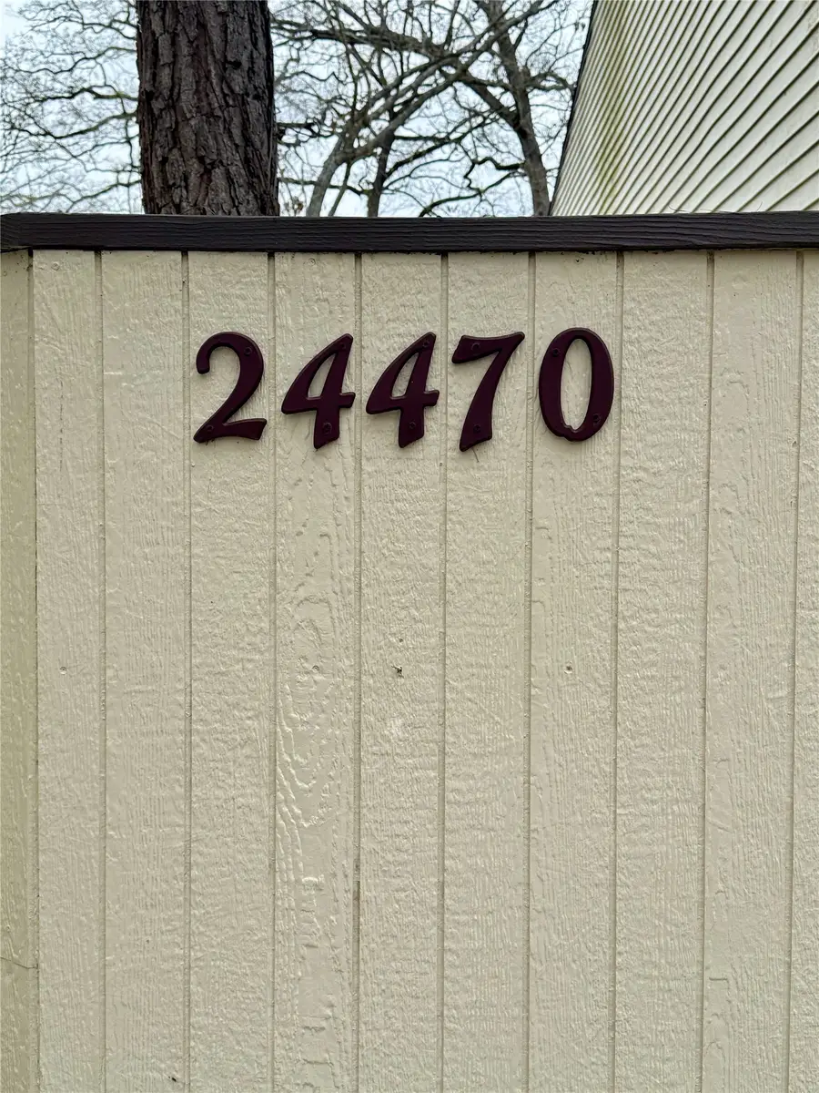 24470 Country Club Drive, Huntsville, TX 77320 - #2