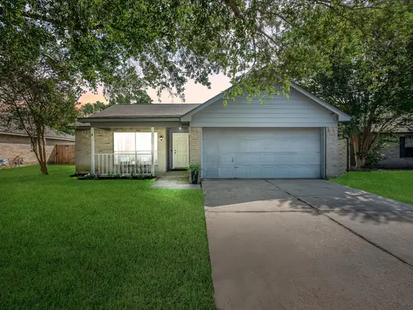 19318 Diversion Drive, Tomball, TX 77375