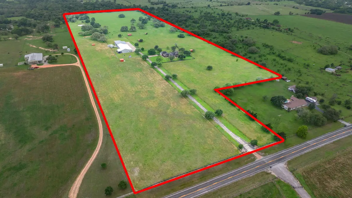 1342 Fm 2434, Weimar, TX 78962 - #1