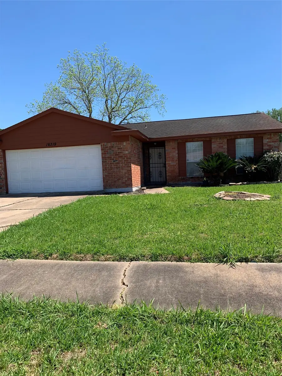 16319 Clearmont Drive, Houston, TX 77053 - #2