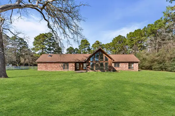 13620 Decker Drive, Magnolia, TX 77355