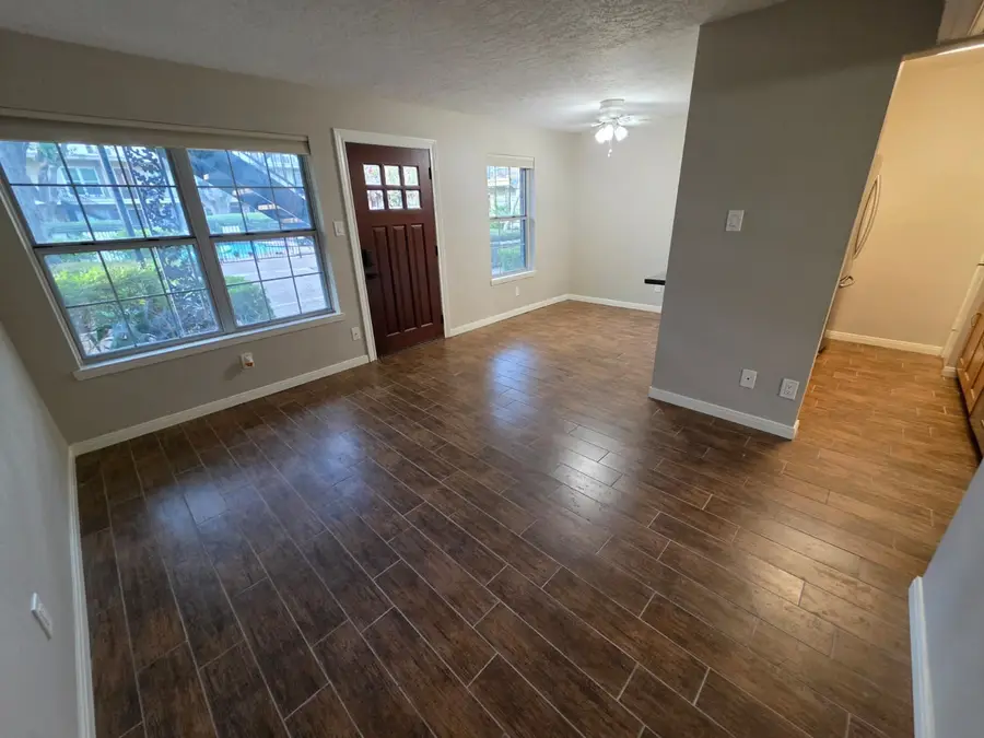 3224 Timmons Lane #117, Houston, TX 77027 - #2
