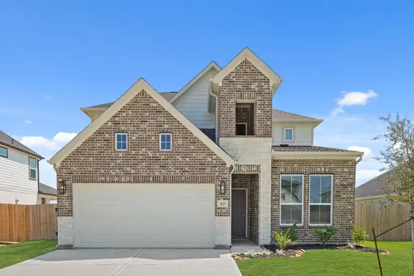 3131 Spitfire Drive, Rosenberg, TX 77471