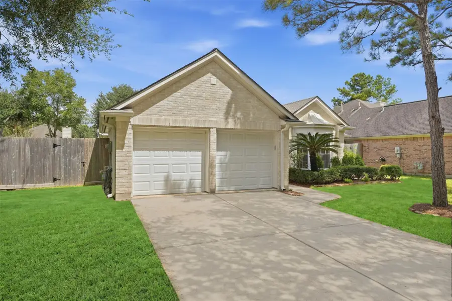 13827 Placid Brook Court, Houston, TX 77059 - #3