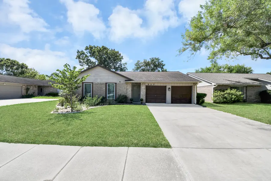 217 Greenshire Drive, League City, TX 77573 - #2