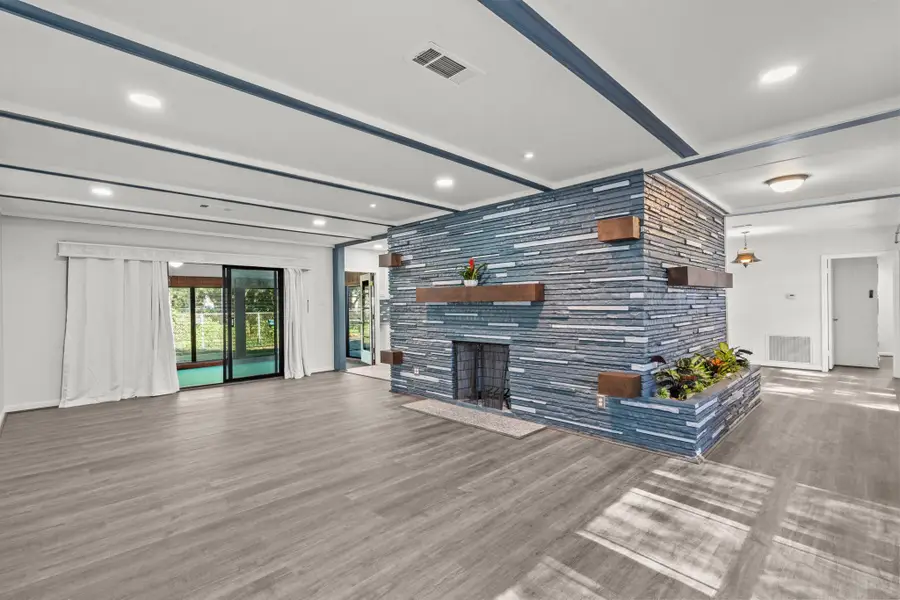 1407 Lamar Drive, La Marque, TX 77568 - Image #3