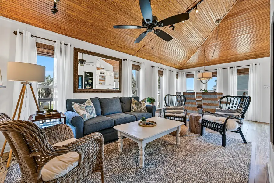 4207 Maison Rouge Court, Galveston, TX 77554 - #2