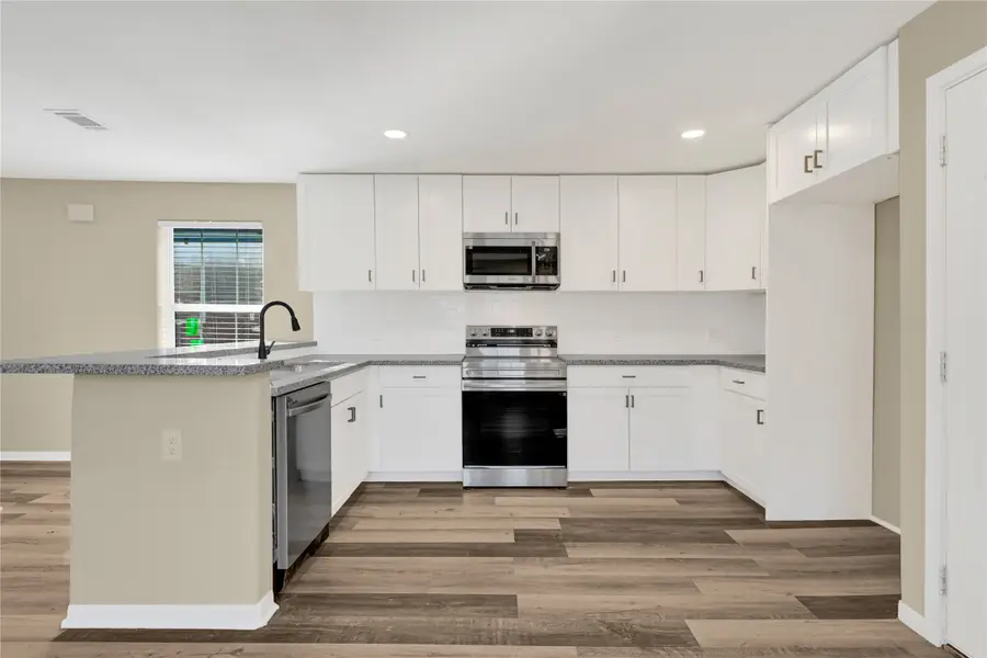 7814 Avenue F, Houston, TX 77012 - #2