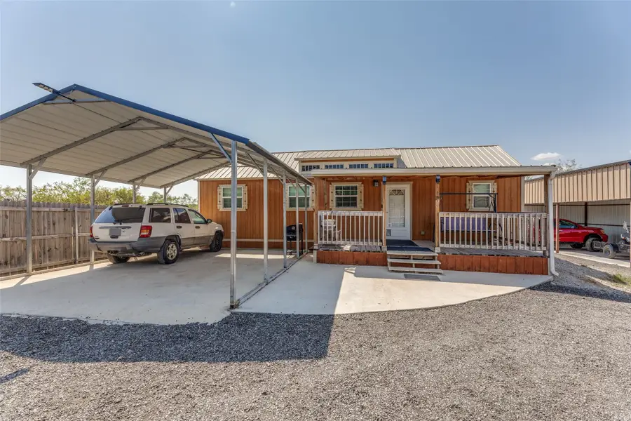 128 Cheyenne Drive, Bridgeport, TX 76426 - #2