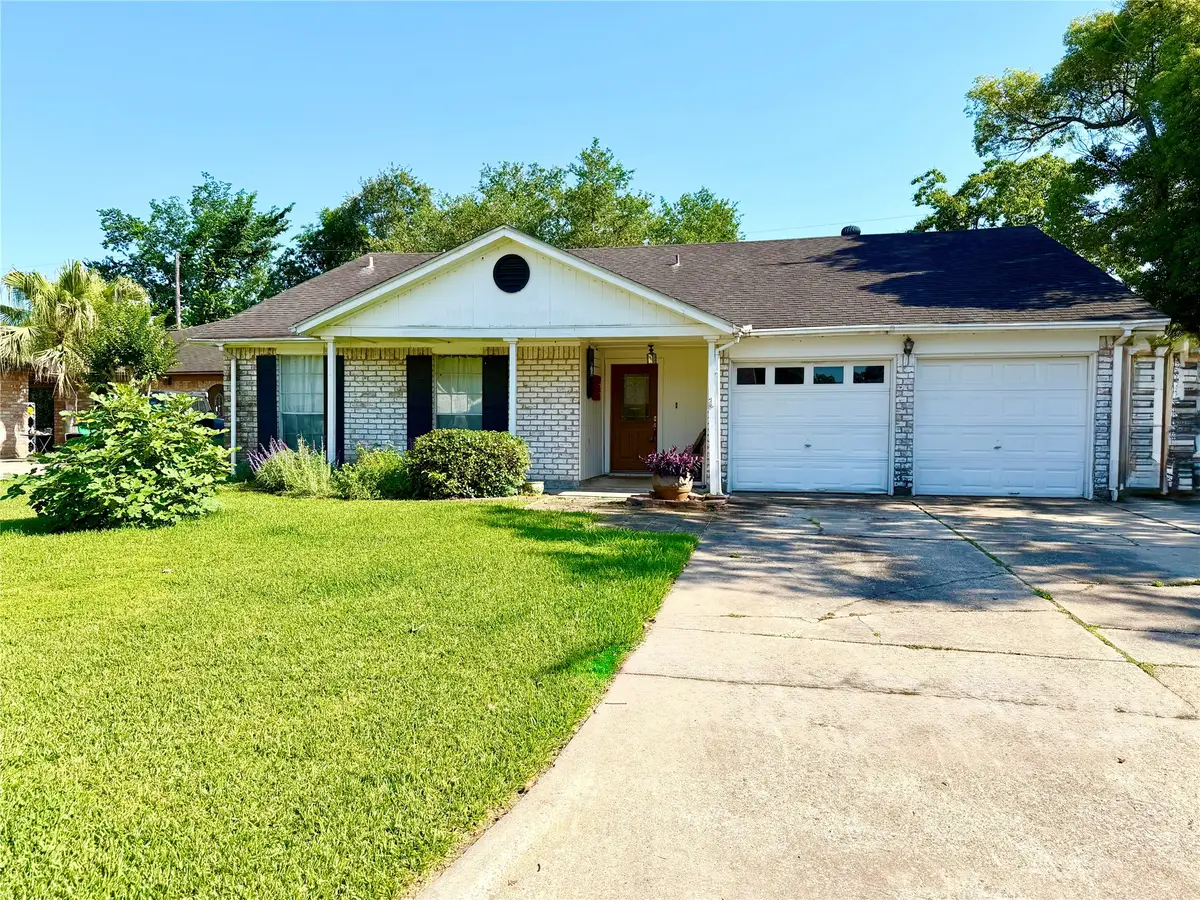 1201 N Heron Drive, Seabrook, TX 77586 - #1