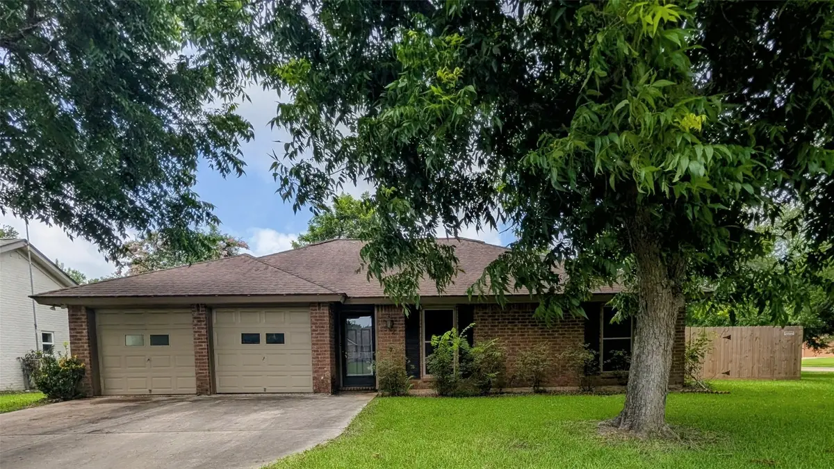 52 Blackgum Court, Lake Jackson, TX 77566 - #1