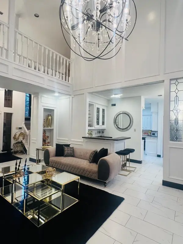 14907 Alderwick Drive, Sugar Land, TX 77498